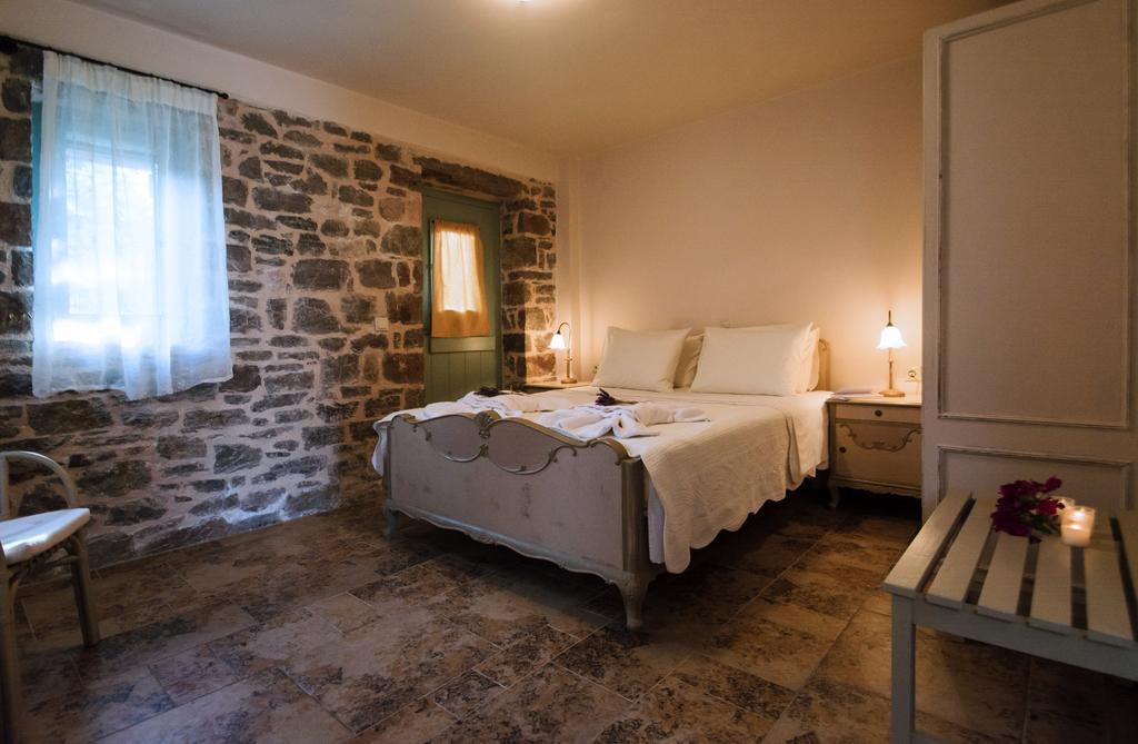 Palaeopoli Villas Авлемонас Екстериор снимка
