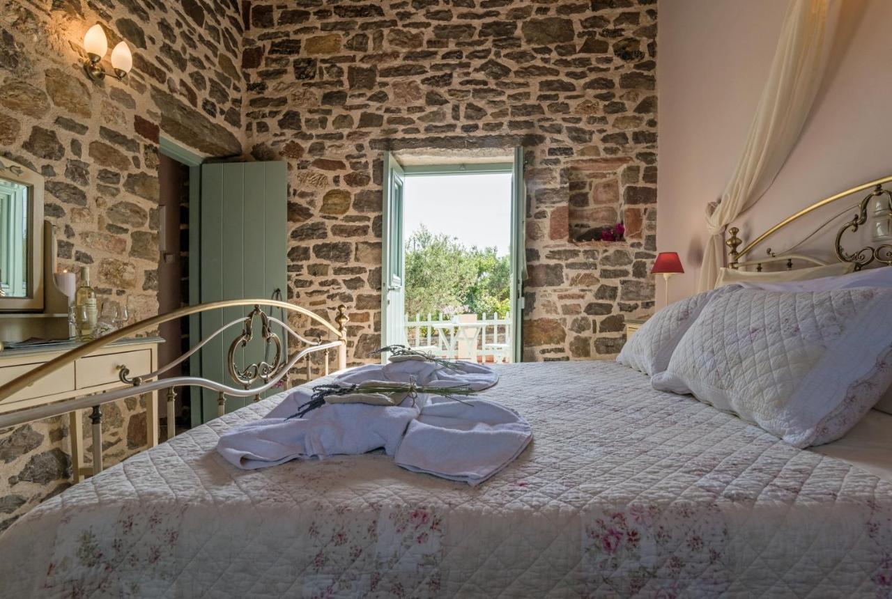Palaeopoli Villas Авлемонас Екстериор снимка